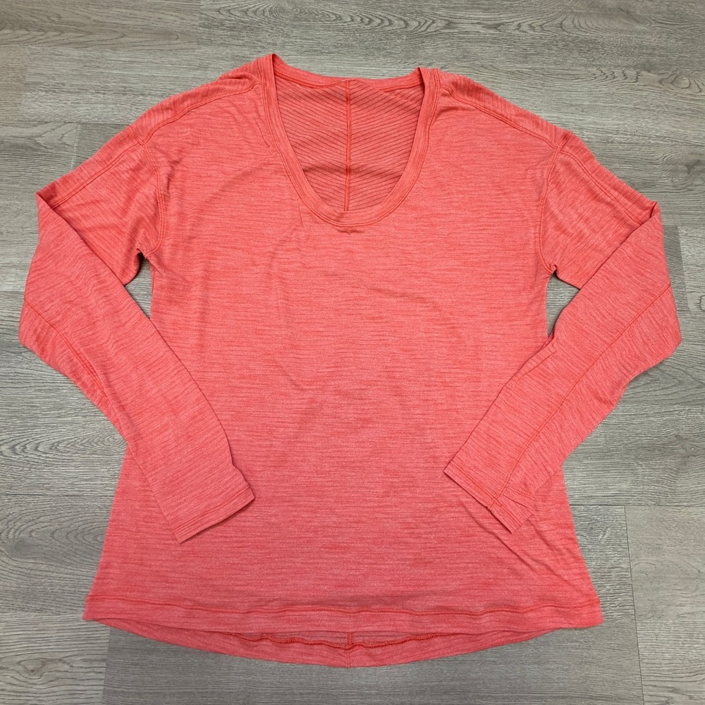 Lululemon Meant to Move Long Sleeve Womens 8 Heathered Coral Pink Thumbholes
